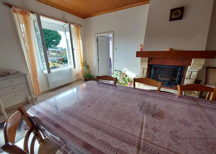 Σπίτι διακοπών La Derouanniere *